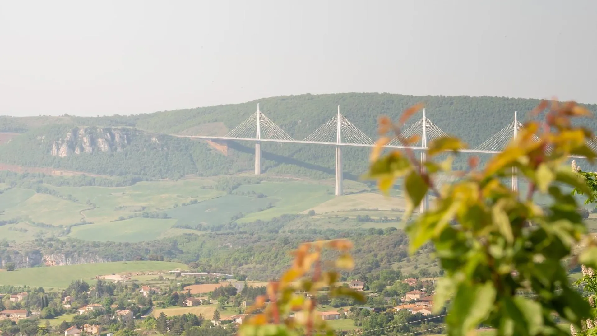 Apartment Appartement Vue Panoramique Campagne Pouncho 2 Pers Millau