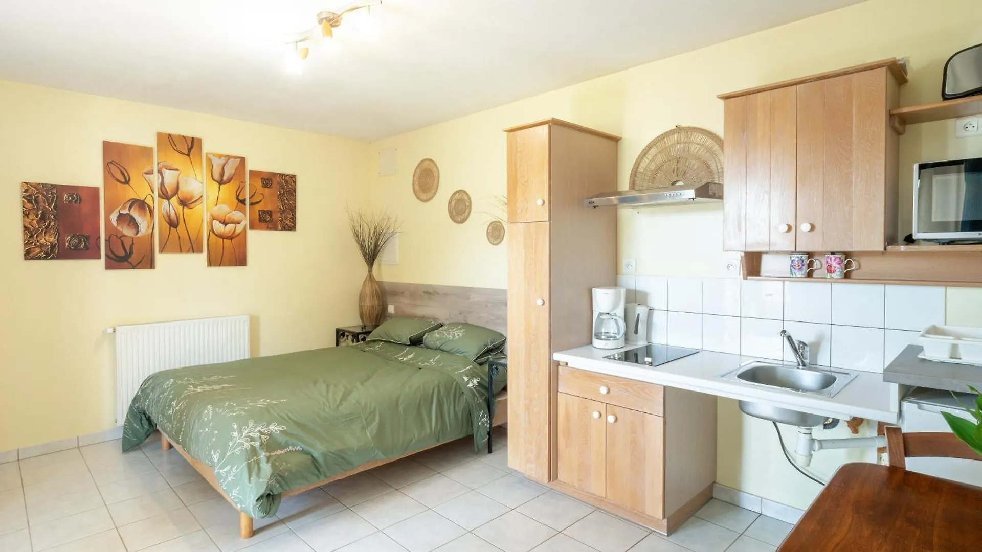 Apartment Appartement Vue Panoramique Campagne Pouncho 2 Pers Millau